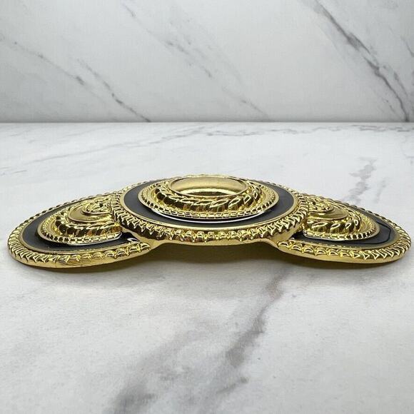 Vintage Gold Tone and Black Medallion Cinch Belt Buckle ✨ - Picture 5 of 7